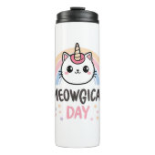 Kawaii Caticorn with Pastel Rainbow Thermosbecher (Vorderseite)