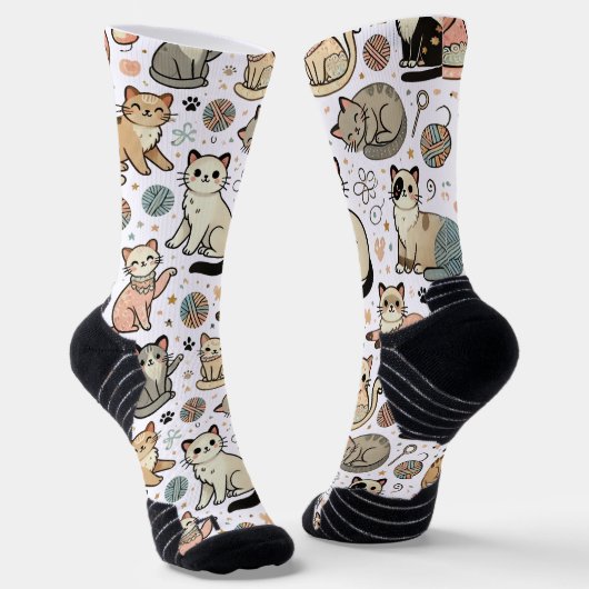 Kawaii Cats Mustersocken - Adorable Pastel Cat Socken (Gewinkelt)