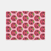 Kawaii Cranberry Fleece Blanket (Vorderseite (Horizontal))
