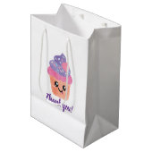 Kawaii-Cupcake Mittlere Geschenktüte (Vorderseite Schrägansicht)
