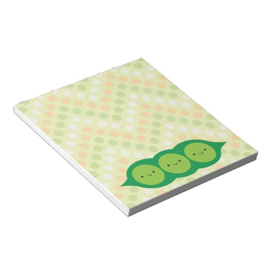 Kawaii Erbsen in einem Pod Notizblock (angewinkelt)