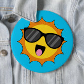 Kawaii Happy Sun mit Sonnenbrille Button (Beispiel)