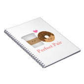 Kawaii Kaffee und Krapfen in der Liebe, perfektes Notizblock (Rechte Seite)