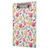 Kawaii Kindermuster mit niedlichen Gekritzeln Klemmbrett (Links)