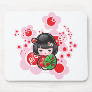 Kawaii Kokeshi Puppe Mousepad