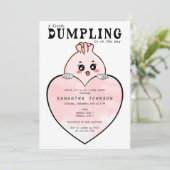 Kawaii Little Dumpling Dim Sum Pink Baby Dusche Einladung (Stehend Vorderseite)