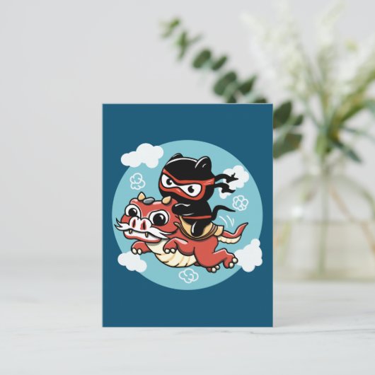 Kawaii Ninja Cat Riding a Red Dragon Postkarte (Stehend Vorderseite)