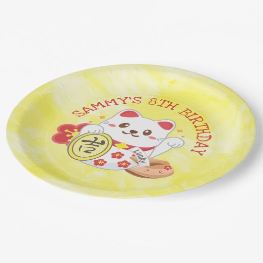 Kawaii Oriental Lucky Cat Birthday Party Pappteller (Schrägansicht)