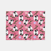 Kawaii Panda auf Rosa Fleecedecke (Vorderseite (Horizontal))