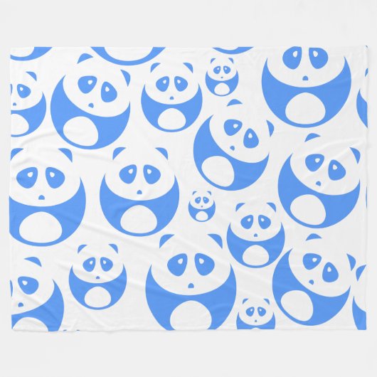 Kawaii Panda Baby Blue and White Pattern Fleecedecke (Vorderseite (Horizontal))