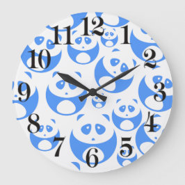 Kawaii Panda Baby Blue and White Pattern Große Wanduhr