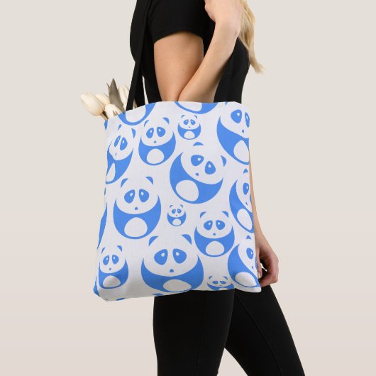 Kawaii Panda Baby Blue and White Pattern Tasche (Von Nahem)
