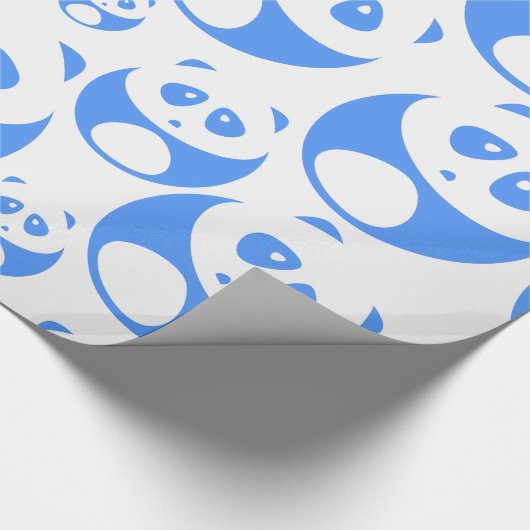 Kawaii Panda Baby Blue und White Pattern Geschenkpapier (Ecke)