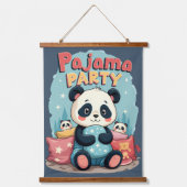Kawaii Panda Pajama Party Cosy Sleepover Ästhetik Wandteppich Mit Holzrahmen (Vorderseite)