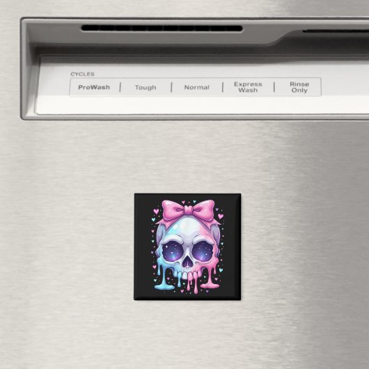 Kawaii Pastel Goth Creepy Bowtie Girl Skull Hallow Magnet (In Situ (Geschirrspüler))