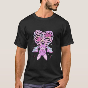 Kawaii Pastel Goth Niedlich Creepy Bat Skelettsank T-Shirt