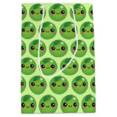 Kawaii Pea Medium Geschenktasche Mittlere Geschenktüte (Vorderseite)