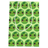 Kawaii Pea Medium Geschenktasche Mittlere Geschenktüte (Rückseite)