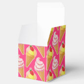 Kawaii-rosa Muster mit Erdbeereis Geschenkschachtel (Geöffnet)