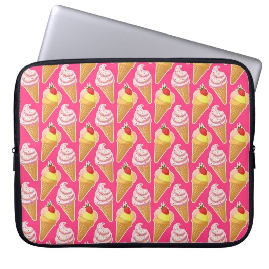 Kawaii-rosa Muster mit Erdbeereis Laptopschutzhülle (Vorderseite)