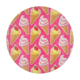 Kawaii-rosa Muster mit Erdbeereis Schneidebrett