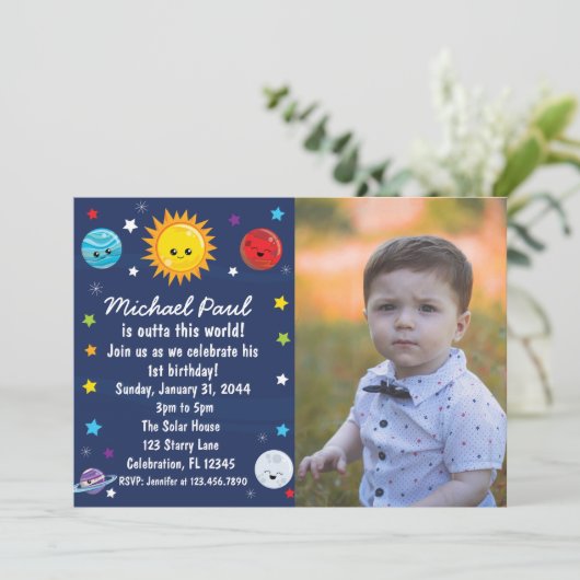 Kawaii Solar System außerhalb dieser Welt Geburtst Einladung (Stehend Vorderseite)