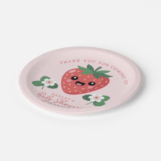 Kawaii Strawberry Baby Shower Pappteller (Schrägansicht)