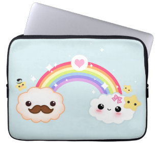 Kawaii Wolkenpaare mit Regenbogen und Sternen Laptopschutzhülle