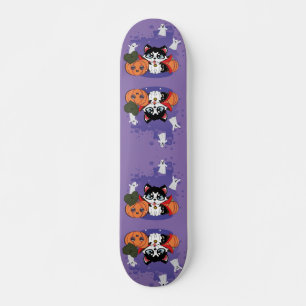 Kawaii zählen Huskula mit Kürbis und Geistern Skateboard