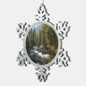 Kaweah River im Sequoia-Nationalpark Schneeflocken Zinn-Ornament (Rechts)