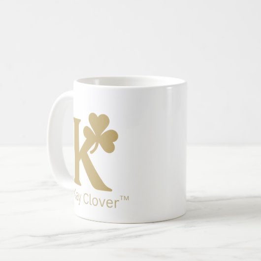 Kay Clover™ Signature-Tasse - Gold Monogram Kaffeetasse (Vorderseite Links)