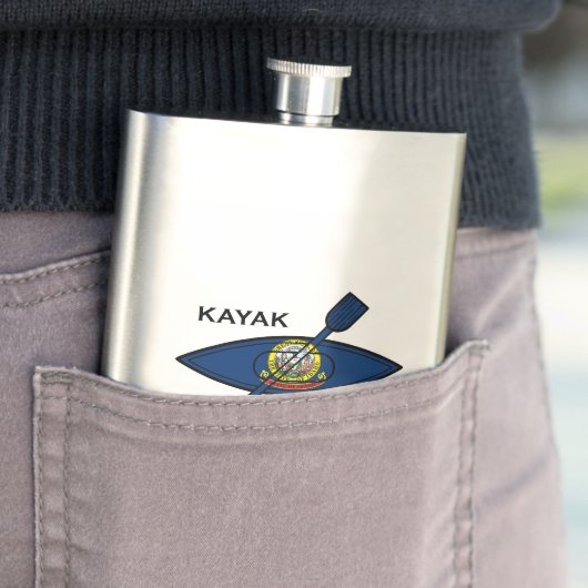 Kayak Idaho Flag Flachmann (Beispiel)