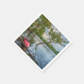 Kayak schwimmend am Tischtennissee Serviette (Ecke)