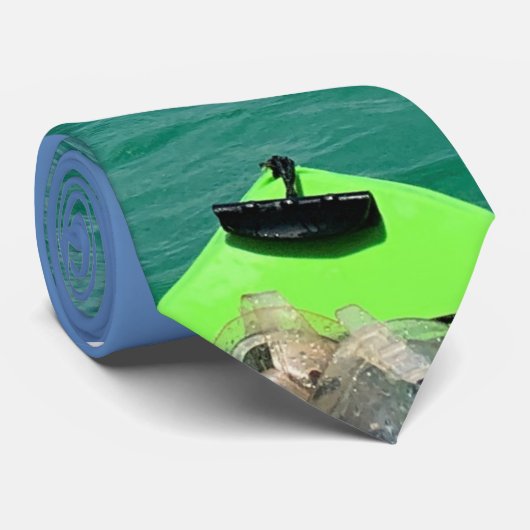 Kayak View Ocean Krawatte (Gerollt)