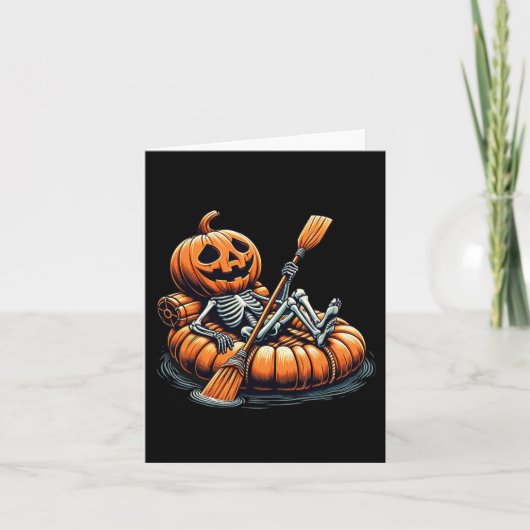 Kayaking Skeleton Funny Halloween Kayak Karte (Vorderseite)