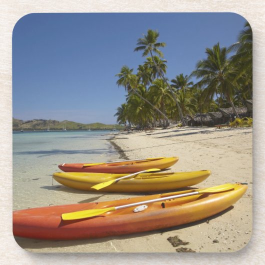 Kayaks am Strand, Plantation Island Resort Untersetzer (Vorderseite)