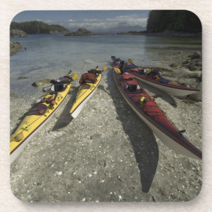 Kayaks auf Dicebox Island, Broken Island Group, Untersetzer