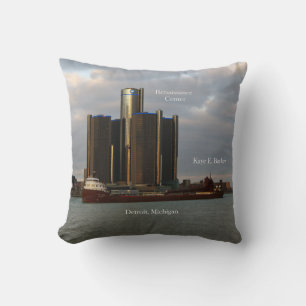 Kaye E. Barker & Ren Cen Detroit Quadratkissen Kissen