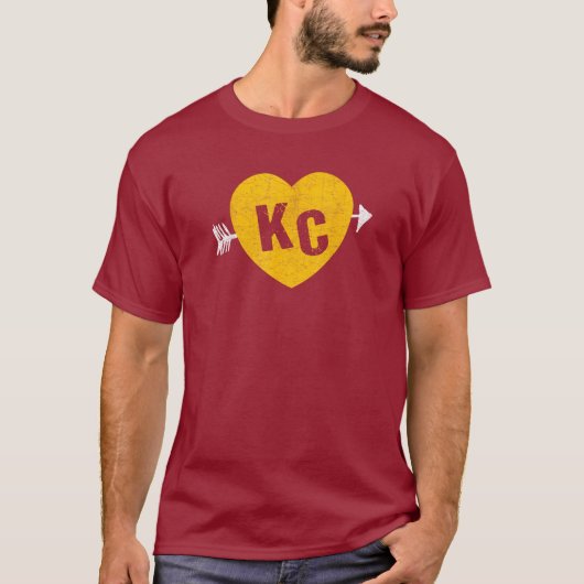 KC Rotes & Gelbes Herz & Pfeil KC T-Shirt (Vorderseite)