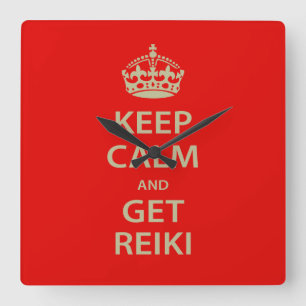Keep Calm and Get Reiki Quadratische Wanduhr
