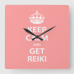Keep Calm and Get Reiki Quadratische Wanduhr