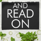 KEEP CALM AND READ ON HANDTUCH (Gefaltet)
