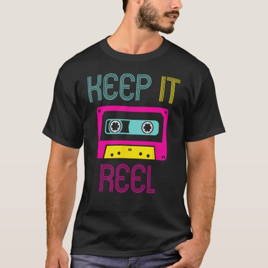 Keep It Reel Audio Cassette Retro Music Format T-Shirt (Vorderseite)