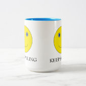 Keep Smiling Zweifarbige Tasse (Mittel)