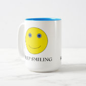 Keep Smiling Zweifarbige Tasse (Vorderseite Links)