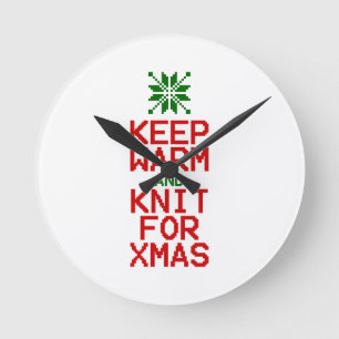 Keep Warm and Knit for Xmas Runde Wanduhr