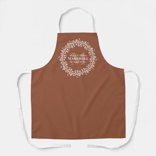 Keepake Newlyly Couple Orange Wreath Monogram Schürze (Vorderseite)