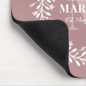 Keepake Newlyly Couple Pink Wreath Monogram Mousepad (Ecke)