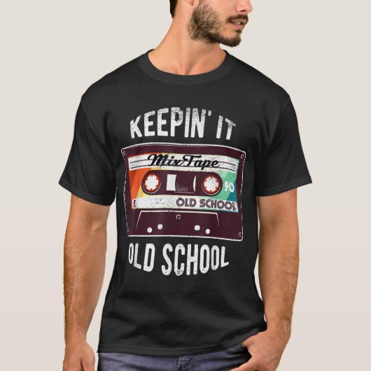 Keepin’ It Old School Retro Mixtape T-Shirt (Vorderseite)