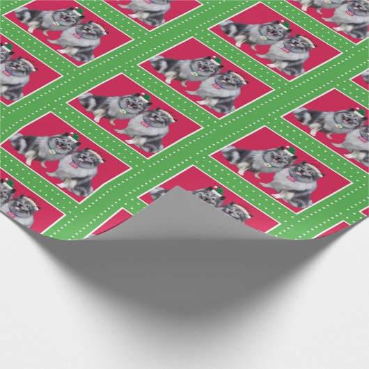 Keeshond Christmas Wrap Geschenkpapier (Ecke)